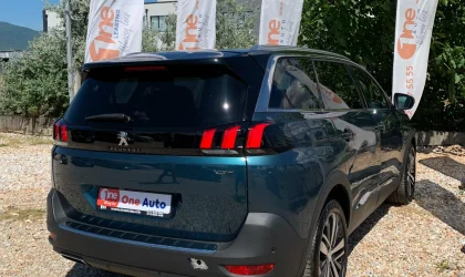 Peugeot 5008  - 2018